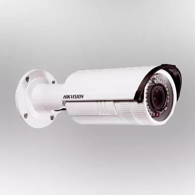 Câmera IP Hikvision DS-2CD2620F-IZS Bullet 2MP Full HD Varifocal 2.8-12mm com IR de 30m e IP66